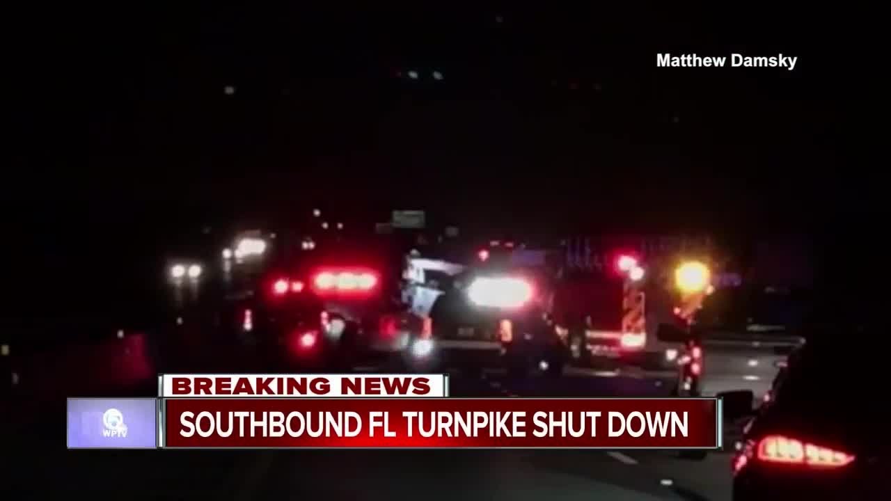 Crash on Florida Turnpike has all SB lanes blocked - YouTube