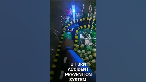 U turn accident prevention system