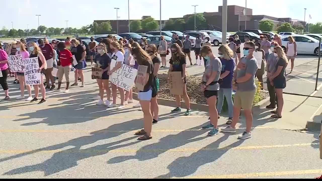 Protesters call for more diversity, inclusion in Lee's Summit School District