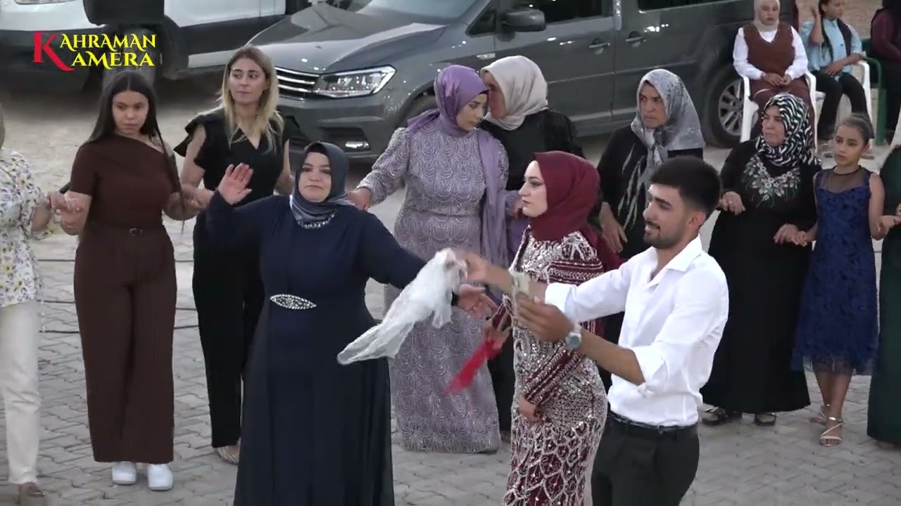 BİTMEYEN HALAY.  KİLİS POLATBEY CERCİK  KÖYÜ  FATMA & MEHMET'İN DÜĞÜNÜ  KAHRAMAN KAMERA 05073917919