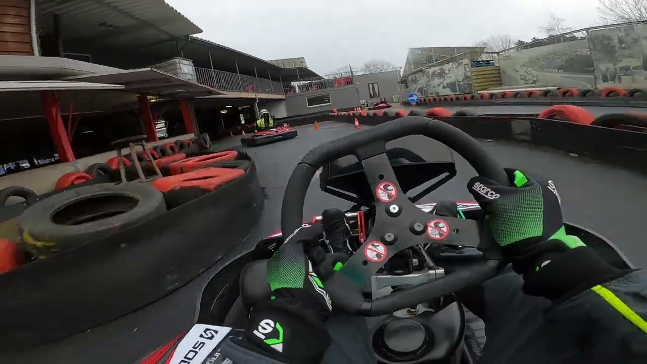 14dec Training Heat 2 Inside And Outside 270cc @ Goodwill Karting Olen