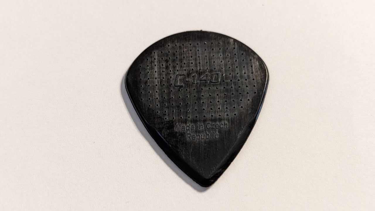 Cat's Tongue D-grip Jazz C 1.4mm guitar pick review - Super grip!