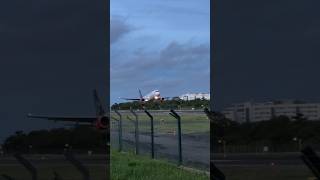 Av - avianca | Airbus A320: Pousando no Aeroporto de CARTAGENA.