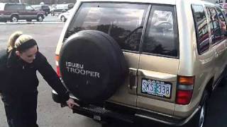 ISUZU TROOPER 1992 S110905A.MP4