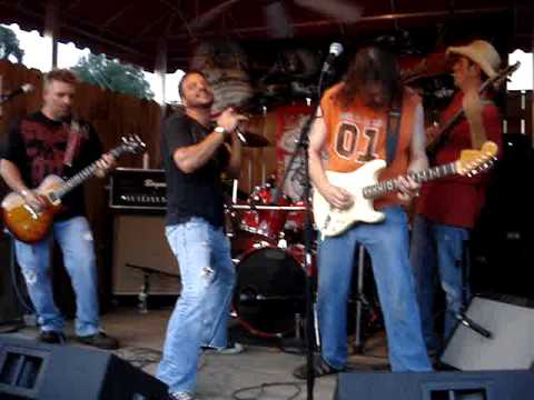 Down n Dirty cover Paralyzer by Finger Eleven at P...