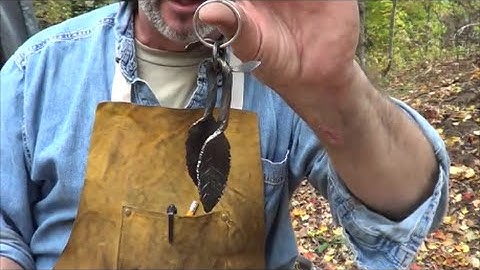 Blacksmithing - Forging a Leaf Key Keeper Key Chain With A Floating Ring