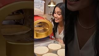 Amazing Roti Making Machine 😲 | रोटी बनाने की मशीन ने सबको किया हैरान! | #Shorts #trend #skillindia