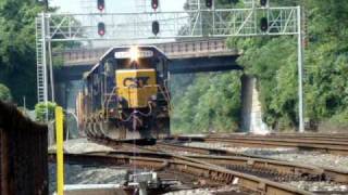 Rock Runner Train w/ CSX 2345 & 6902, 8535, & 7583