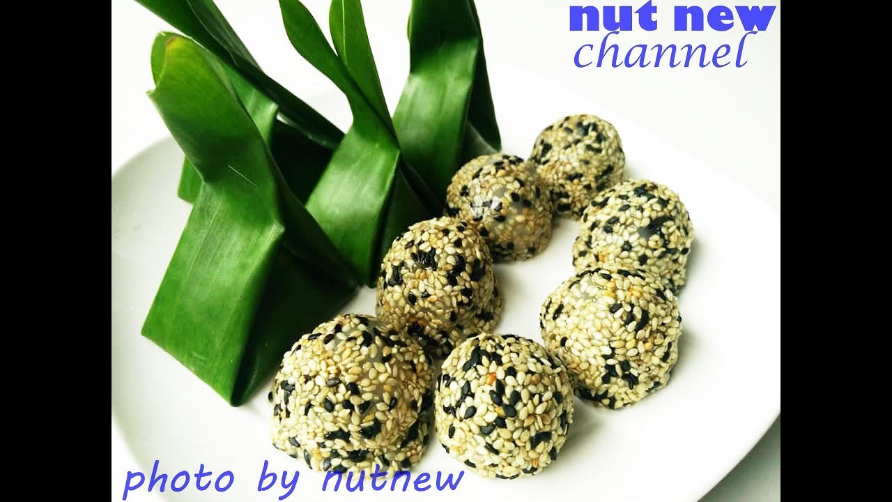 ขนมเทียนสลัดงา เมนูขนมไทยโบราณอีกแล้วค่ะ  สูตรใต้คลิปค่ะ