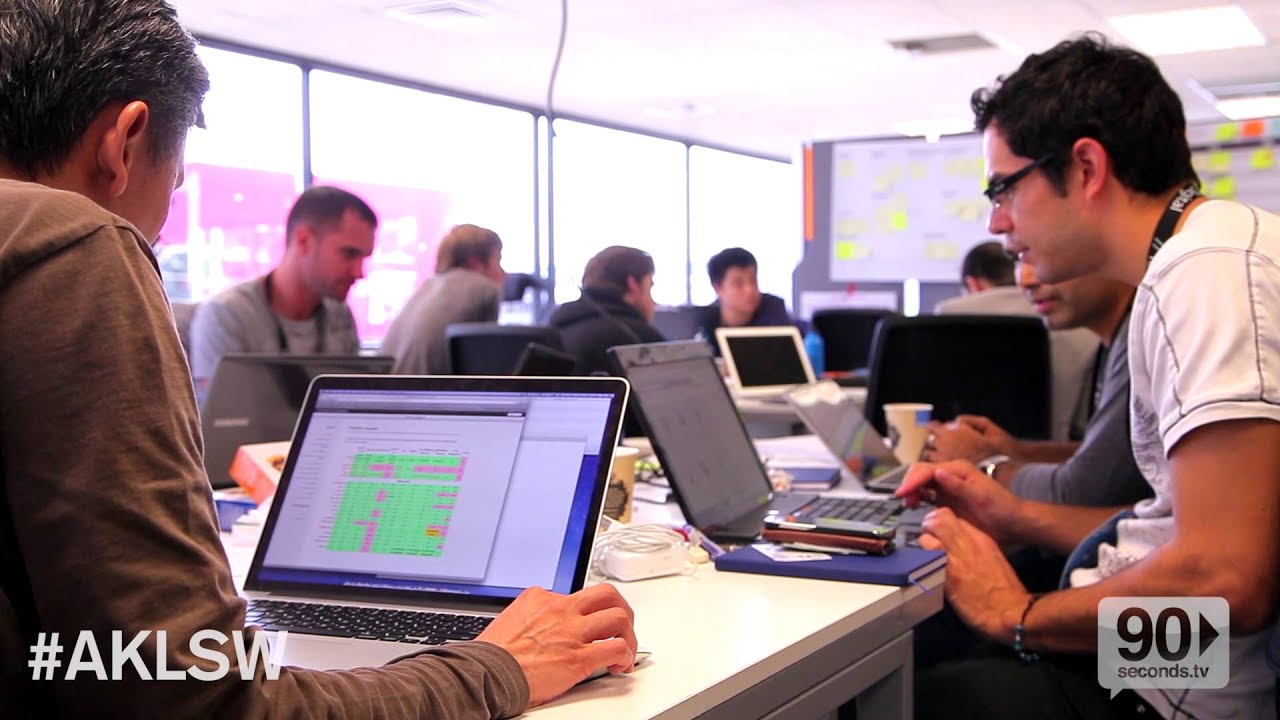 Startup Weekend 2014 gets underway @ GridAKL | Auckland, NZ new zealand currency