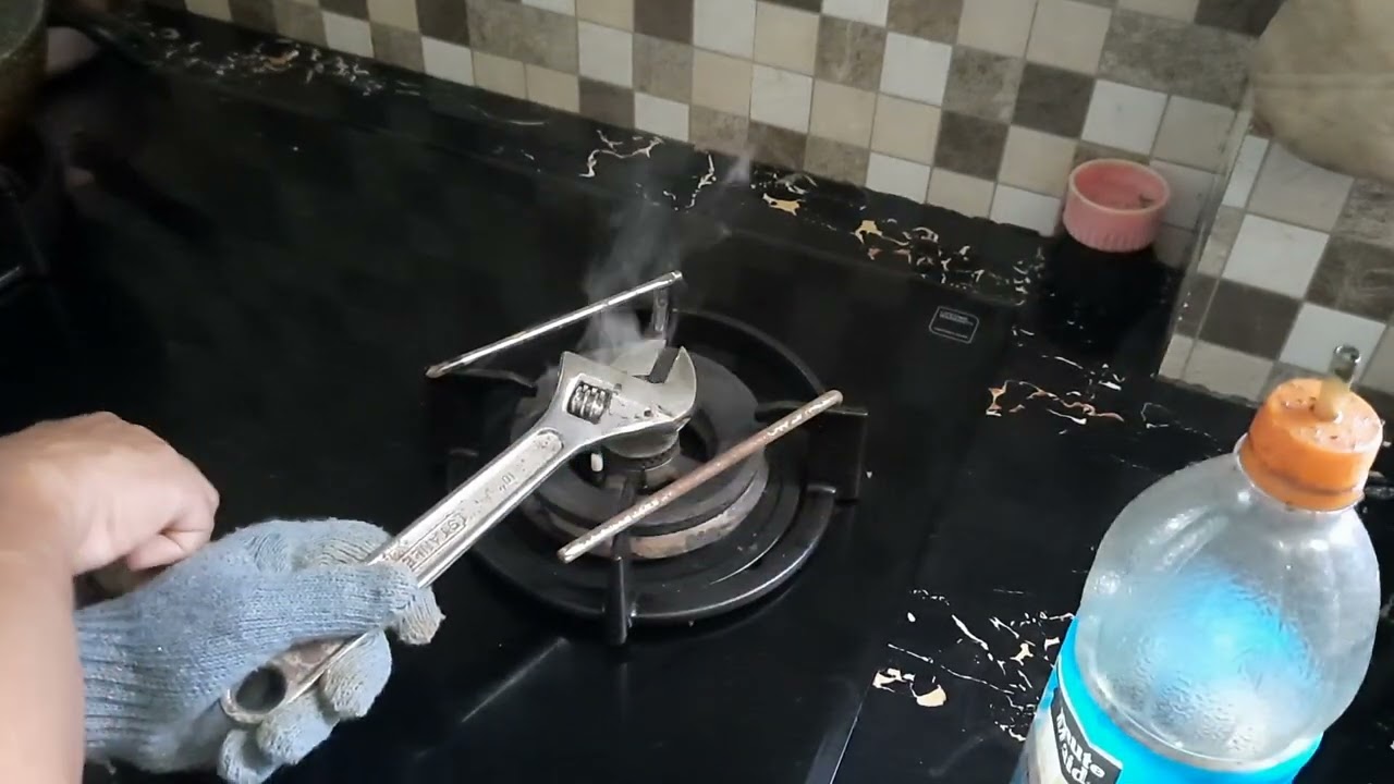 SERVIS KUNCI INGGRIS MACET