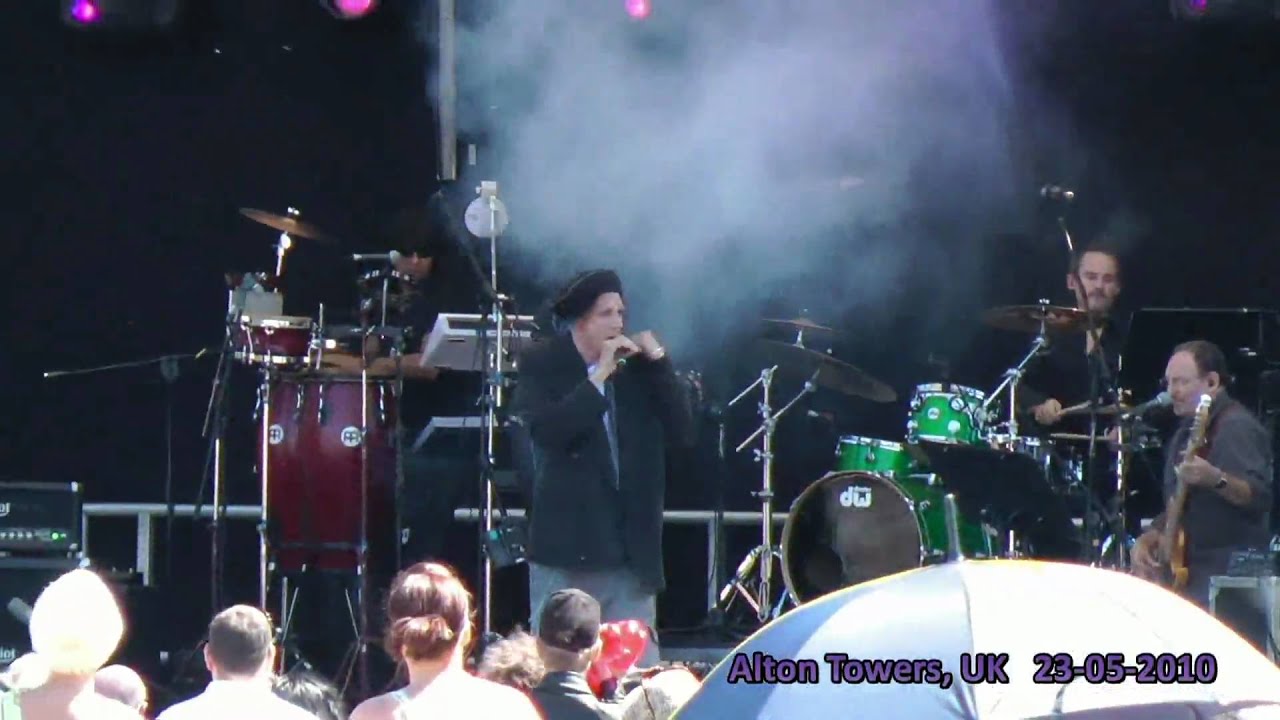 Curiosity Killed the Cat live - Misfit (HD)  -  Alton Towers, UK -  23-05-2010