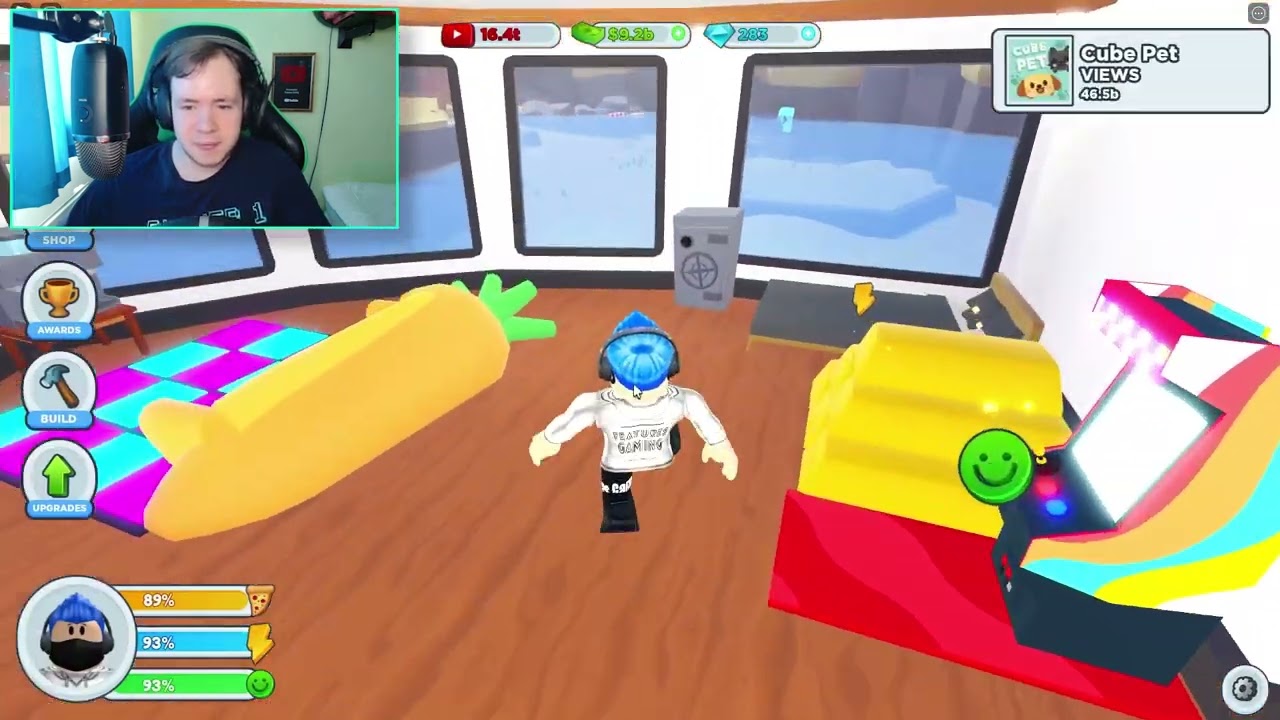 BUYING THE YACHT ON ROBLOX  LIFE!! 