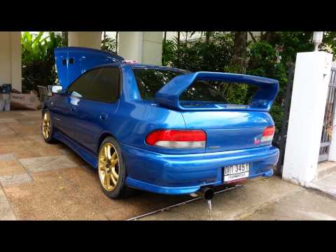 subaru-impreza-gc-8-sound-check....seem-like-10-wheels-truck.