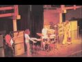 Miniature de la vidéo de la chanson Baby Dont You Do It