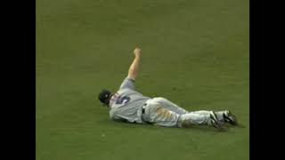 David Wright's barehanded catch vs Padres (2005)