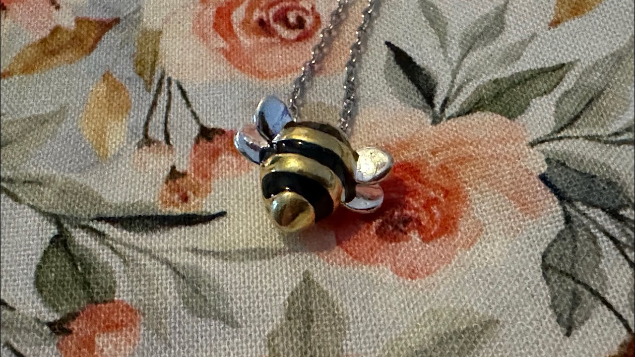 UNBOXING PROJECT HONEY BEES