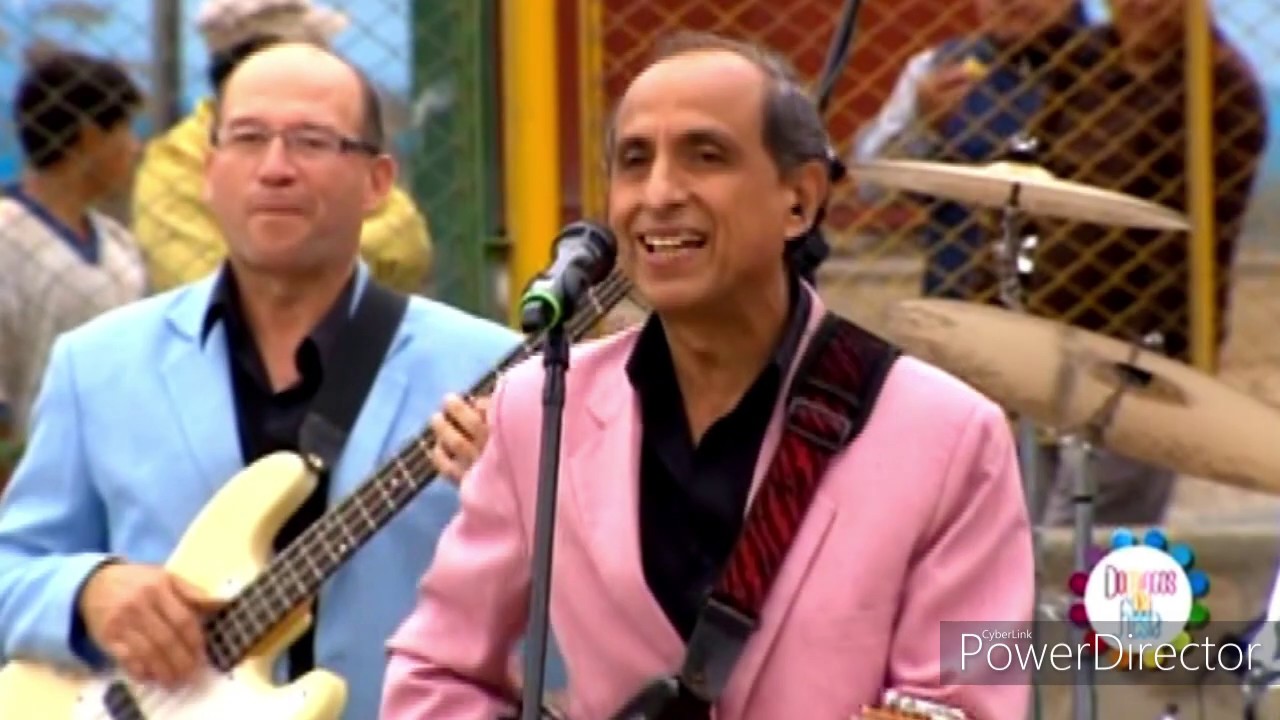 LOS PAKINES en  DOMINGOS DE FIESTA