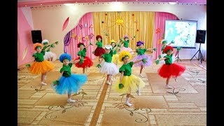 Танец "Весенняя полянка". Детский сад №1 "Веселая Карусель". Танец "Весенняя полянка". Детский сад №1 "Веселая Карусель".