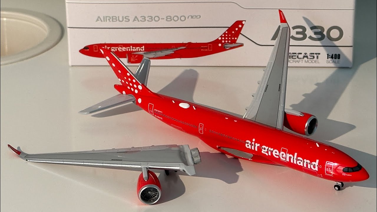 BROKEN MODEL Air Greenland Airbus A330-800 JC Wings 1:400 - YouTube