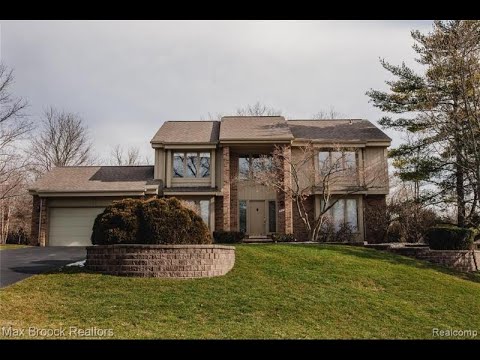5871 Independence Ln, West Bloomfield, MI home video tour