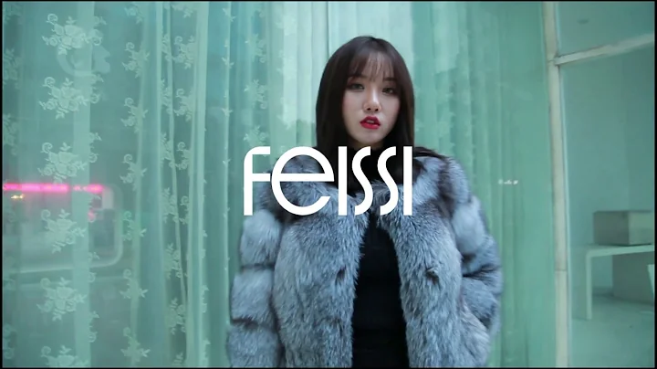 Silver Fox Fur Cropped Jacket | 0007