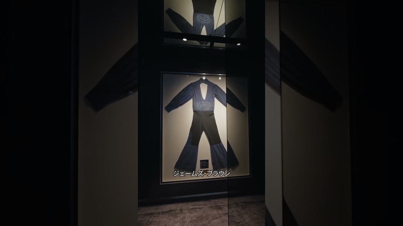 Lenny Kravitz introduces the clothes Yoko Ono gave him for his