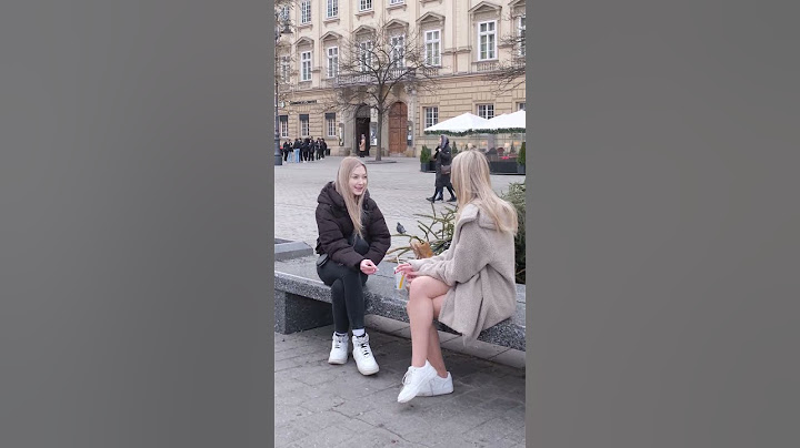 Girls in Poland Kraków wave hand reaction #shorts