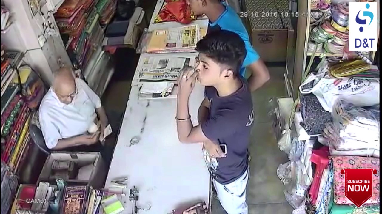 thief caught on CCTV camera in india shop|| smart boy work