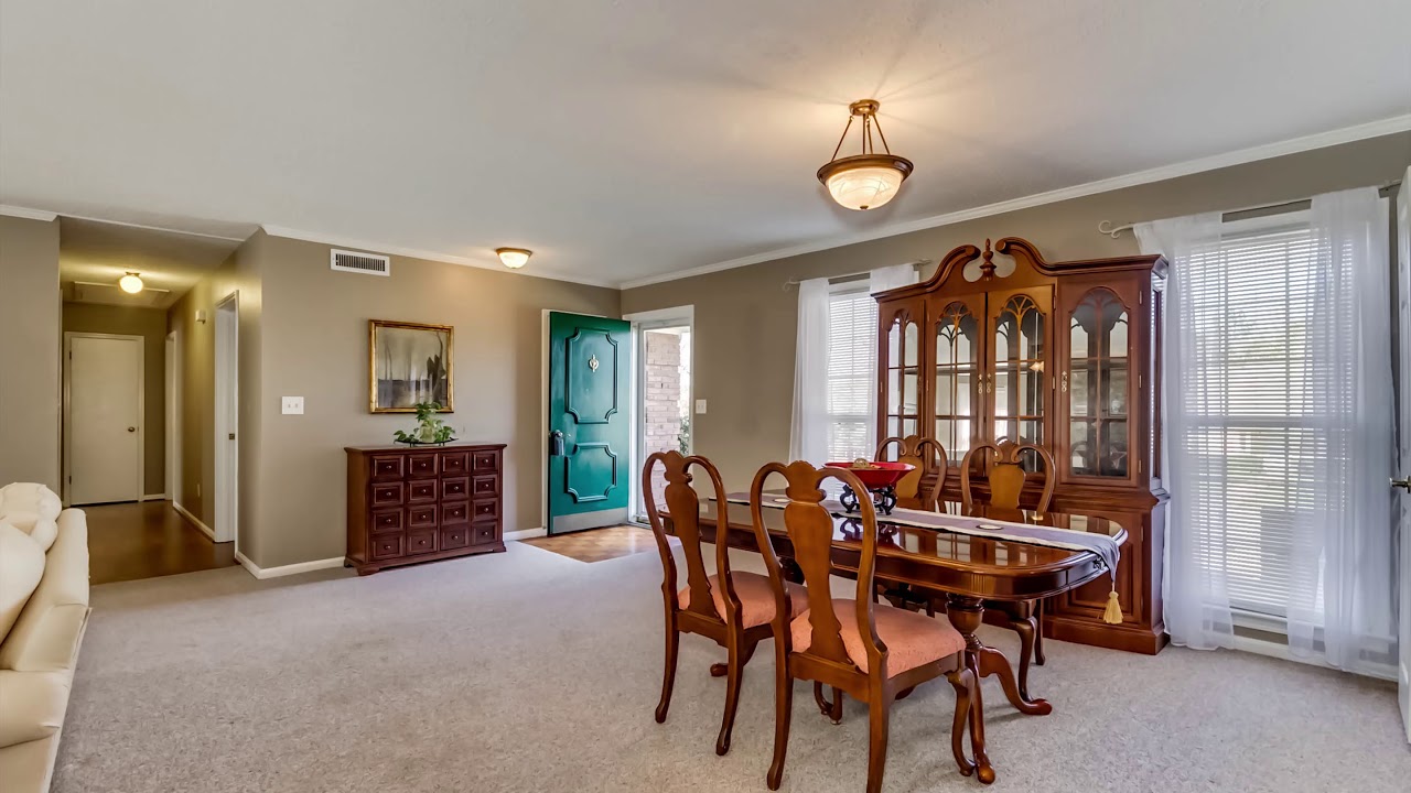 Homes for Sale in Tuscaloosa, 132176, 6036 Woodcrest Drive, Alice Maxwell, Keller Williams