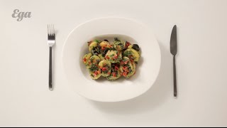 Теплый картофельный салат с маслинами и перцем Теплый картофельный салат с маслинами и перцем