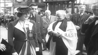 Tablet honoring Pilot William Meade Lindsley is unveiled at St. Paul's Cathedral ...HD Stock Footage