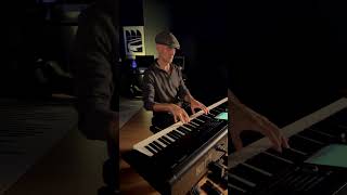 Gabriel Aldort Performs on the Korg Kronos 3 Music Workstation
