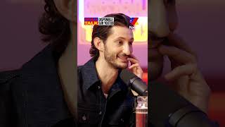 Pierre Niney n'était finalement pas vraiment présent à son SmallTalk 👻 | SmallTalk