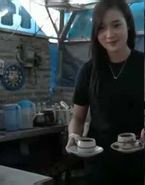 Story wa gadis cantik buat kopi mantaaaap kopinya