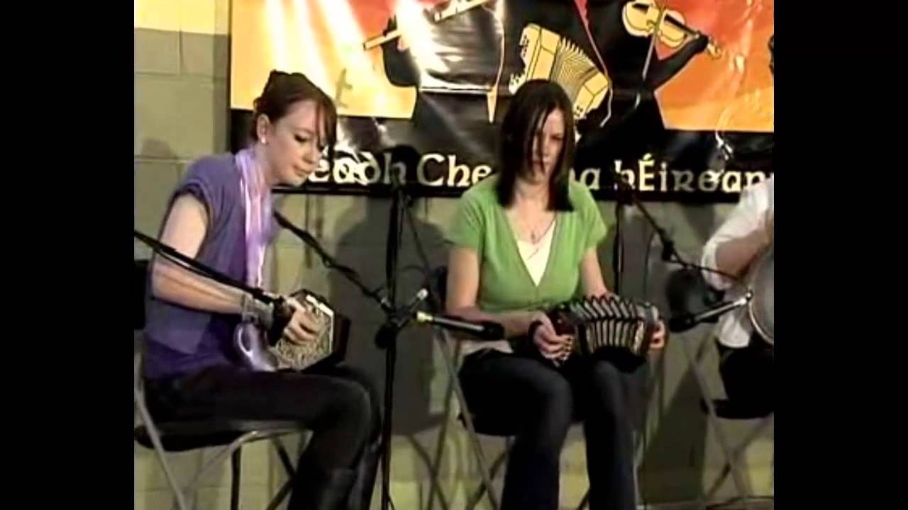 Jacki O'Connor and Aoife Neville - Mick Murphy's / The Toormore (Slides)