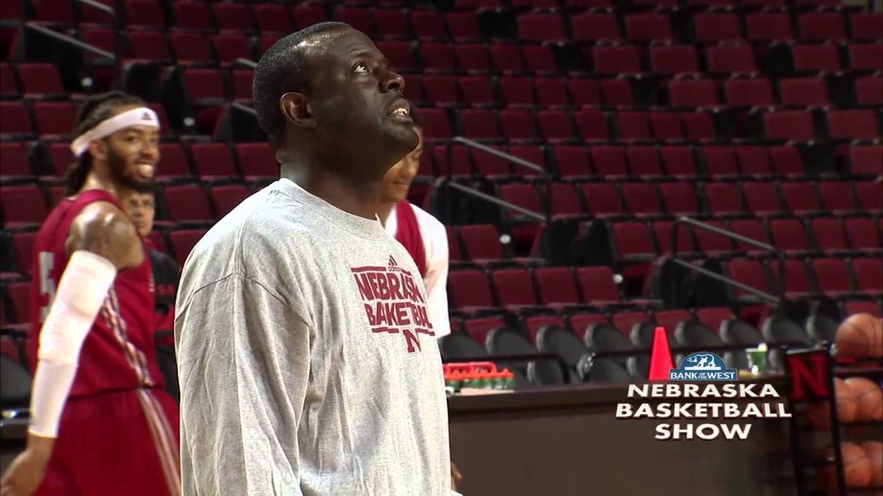 Nebraska Basketball Coach Kenya Hunter - YouTube