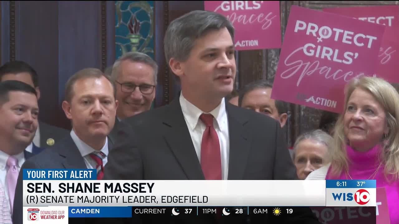 South Carolina lawmakers push to make school bathroom policy permanent