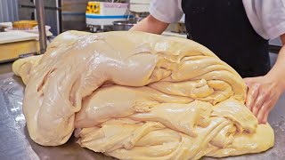 Giant Dough！Delicious Bread Making - Salted Butter Rolls, Green Onion Bread / 巨大麵團來襲！鹽之花可頌製作, 蔥花肉鬆麵包