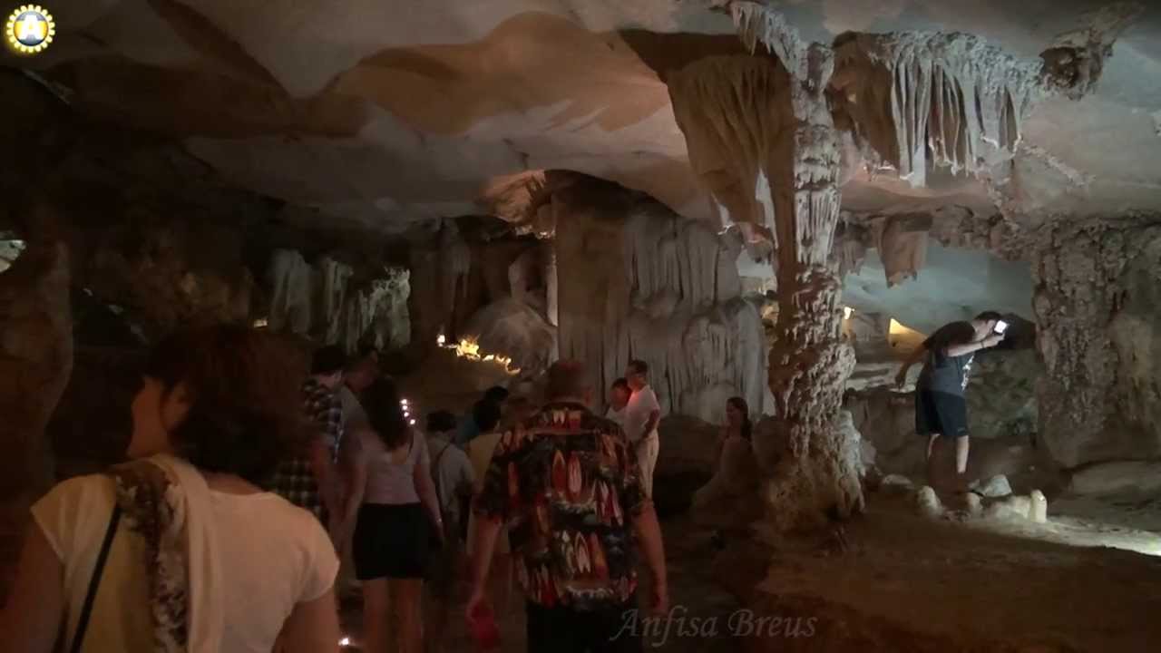 Vietnam 96 2 Bai Tu Long Bay