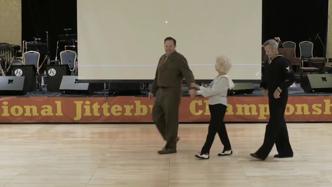 LIVE: Camp Hollywood 2017 - Jean Veloz