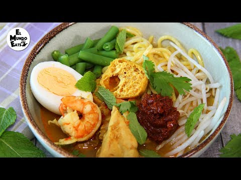 Laksa Lemak 😍 | Malaysian Curry Noodles with Coconut Milk | Nyonya Laksa [Nyonya Cooking]. 