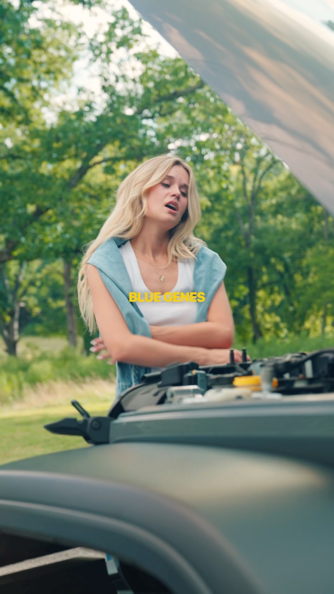 my genes are blue” - Sydney Sweeney - YouTube