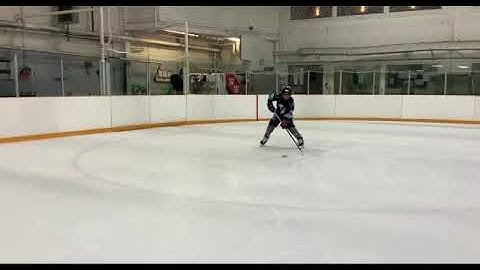 MINOR HOCKEY DRILL - Puck Control & Transition Skating
