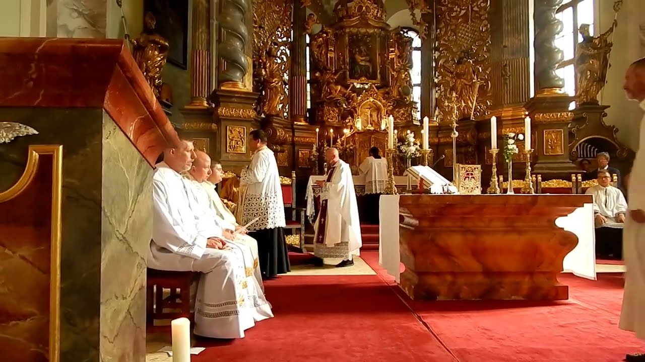 GYŐZELEMRŐL ÉNEKELJEN