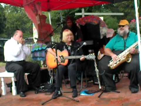 Archie's Jambassadors at Eastern Market - Feel So Good.AVI