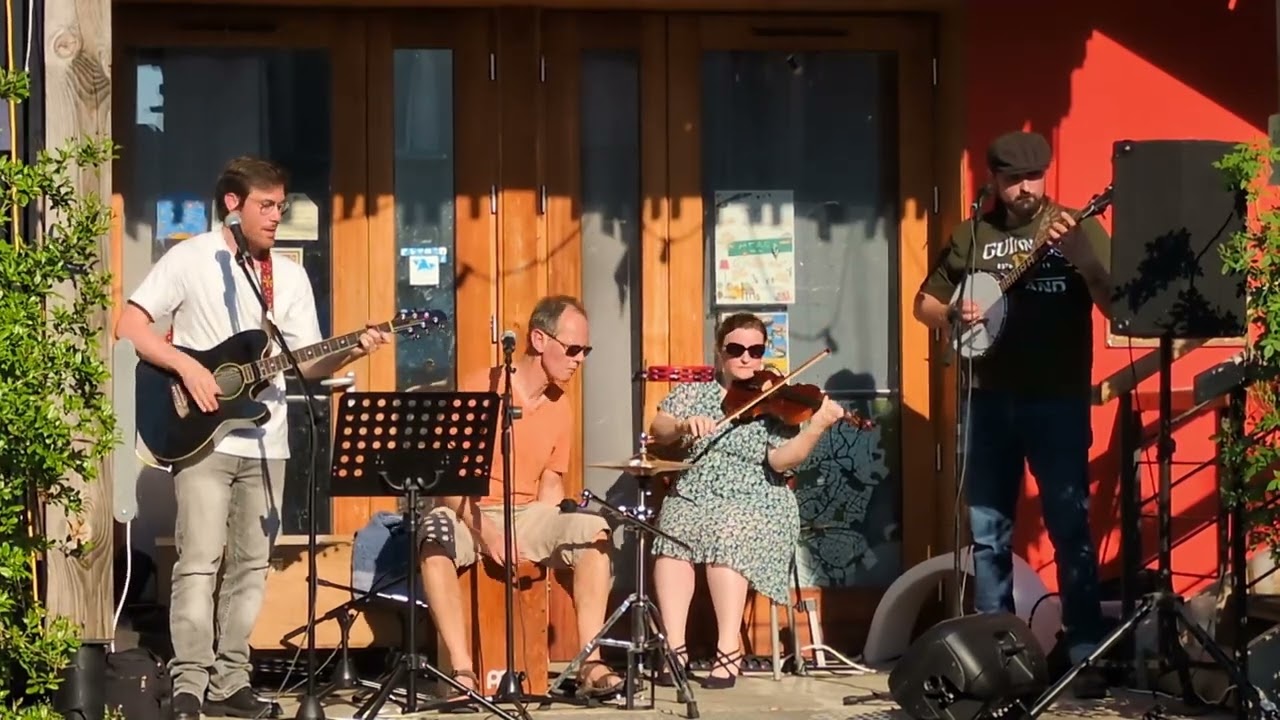 Tamlin - Glasgow Reel - Live Concert - Galway Lads