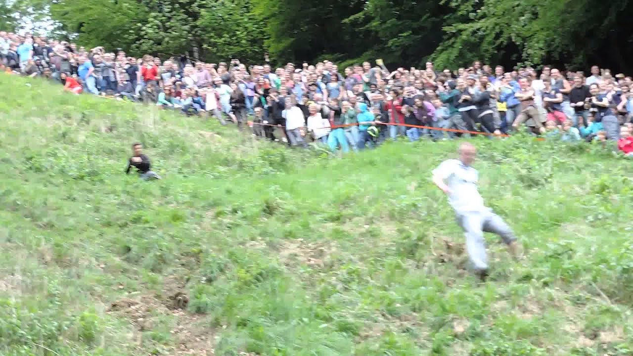 Gloucester Cheese Rolling Festival 2014 Video 1 YouTube