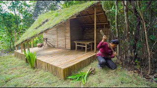 Girl Living Off Grid build The Most Beautiful Little House in the Jungle to Live