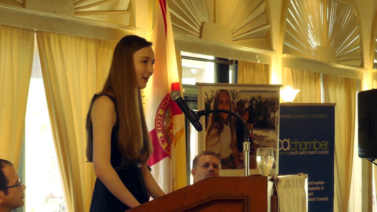 Saint Andrew's Student Daniela Garcia '19 Addresses the Boca Business Community